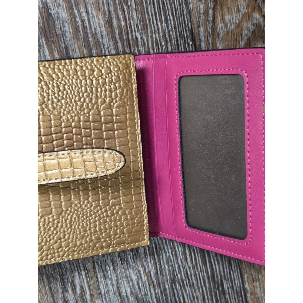 Cluci Gold Croc Embossed Bifold Wallet Pink Interior H Hardware Small Purse